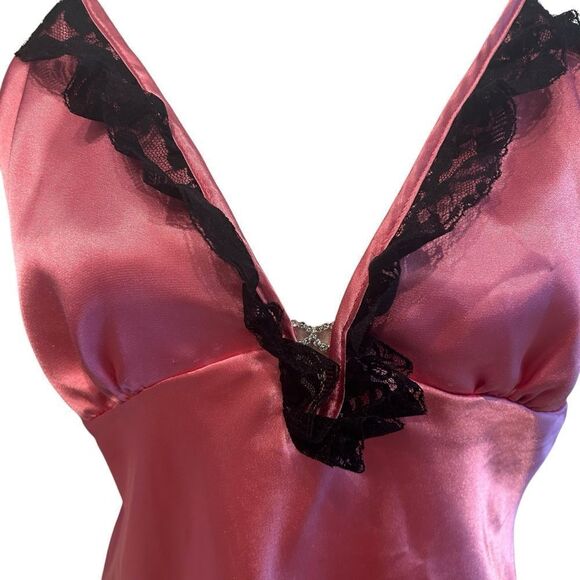 Flora Pink Satin Lingerie Sexy Nightgown Size Large - Picture 2 of 6